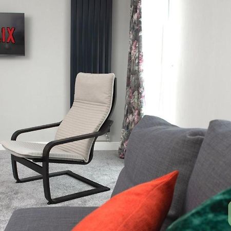Cambridge Stays 4-5Br House-Garden-Lots Of Parking-15 Min To City-Close To Motorway Girton  Eksteriør billede